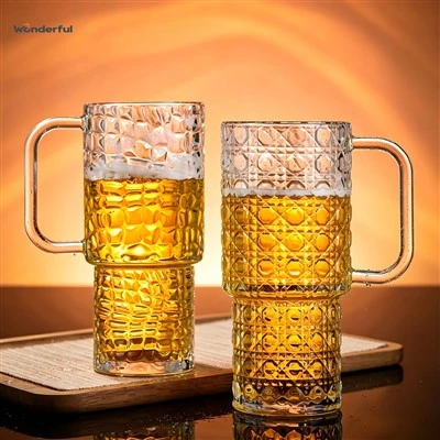 Tazas de cerveza heladas de vidrio texturizado